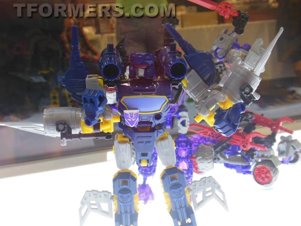 Botcon 2013   Transformers Contstruct Bots Day 3 Image Gallery  (53 of 60)